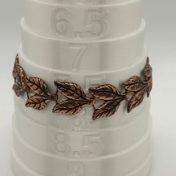 Vintage Copper Leaf Link Bracelet 7.5" With Hook Clasp Design - Picture 4 of 12